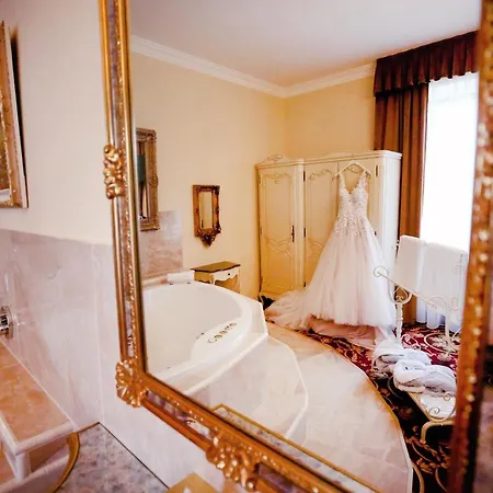 Svatojansky Dvur Hotel 4*