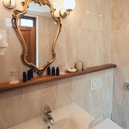 Svatojánský Dvůr Hotel Praga