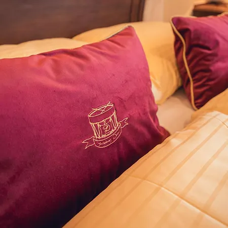 Svatojansky Dvur 4*