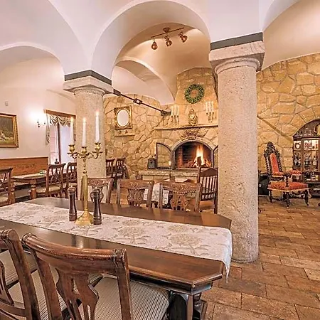 Svatojansky Dvur Hotel 4*