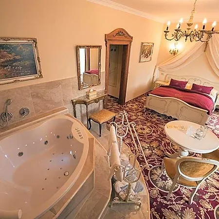 Svatojansky Dvur Hotel