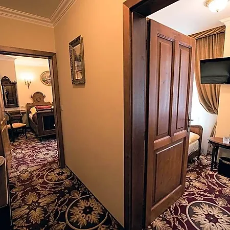 Svatojansky Dvur Hotel 4*