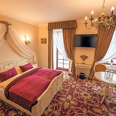 Svatojansky Dvur Hotel Prag