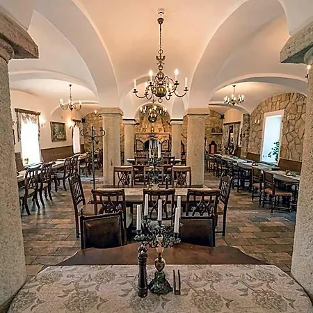 Hotel Svatojansky Dvur 4*