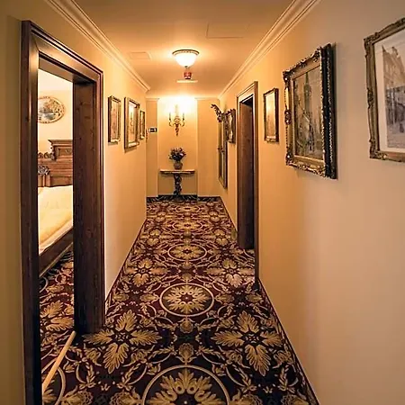 Svatojansky Dvur Hotel Prag
