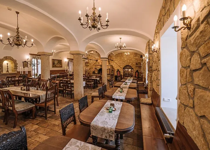 Svatojansky Dvur 4* براغ